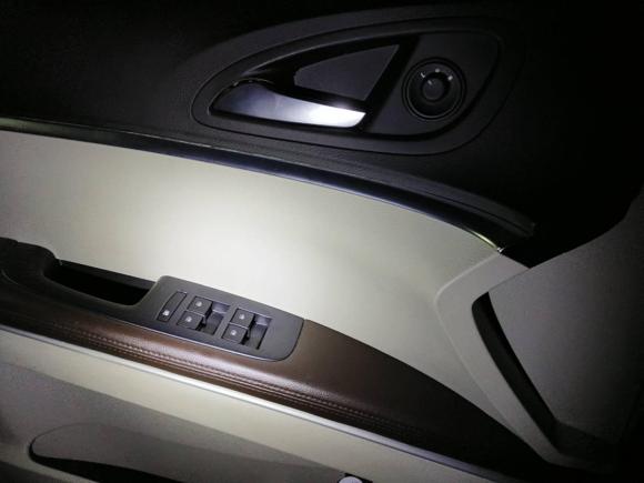 [广州·粤B] 二手别克别克GL82021款 陆上公务舱 652T 尊贵型