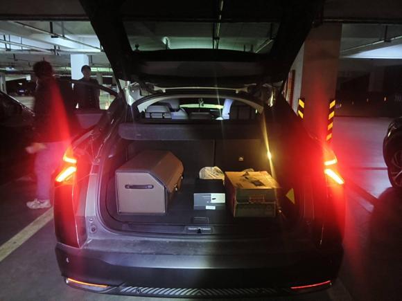 [无锡·苏B] 二手雪铁龙凡尔赛C5 X2022款 1.6T 享不凡 虎年开门红版