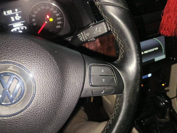 [杭州·浙A] 二手大众朗逸2013款 1.6L 自动豪华版