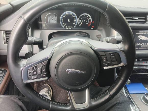 [武汉·桂C] 二手捷豹捷豹XFL2018款 XFL 2.0T 250PS 豪华版