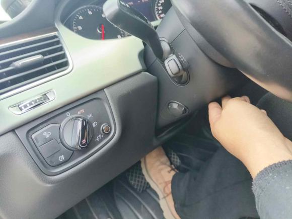 [无锡·苏B] 二手奥迪奥迪A82016款 A8L 45 TFSI quattro豪华型