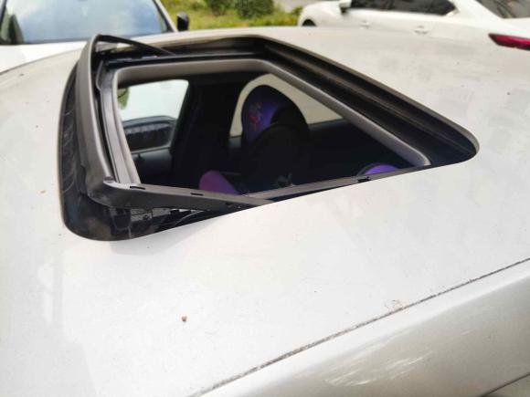 [无锡·苏B] 二手雪佛兰科鲁兹2018款  Redline 320 自动先锋版