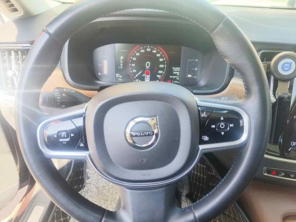 [青岛·鲁B] 二手沃尔沃沃尔沃S902019款 T5 智逸版