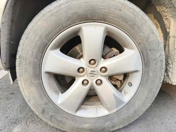 [成都·川A] 二手铃木超级维特拉2011款 2.4 AT JLX-EL 5门版