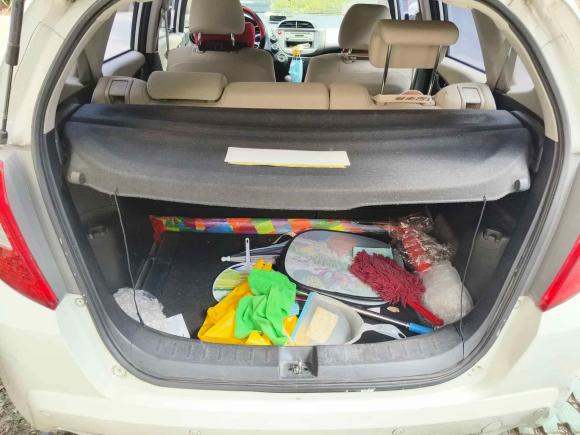 [苏州·苏E] 二手本田飞度2011款 1.3L 自动舒适版