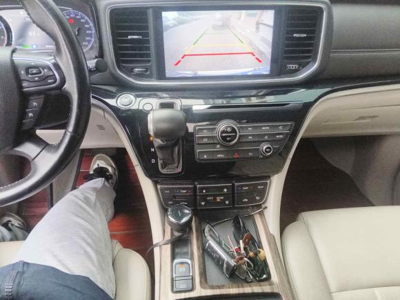 [无锡·苏B] 二手广汽传祺传祺M82018款 320T 尊享版