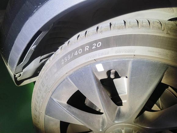 [广州·粤B] 二手特斯拉Model Y2021款 标准续航后驱版