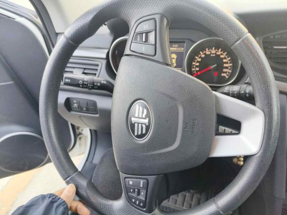 [南通·吉A] 二手奔腾奔腾B502016款 1.6L 手动豪华型