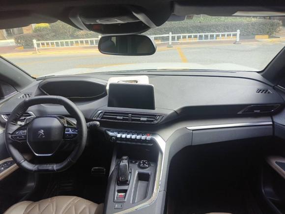 [苏州·鲁B] 二手标致标致50082017款 380THP 7座豪华GT版