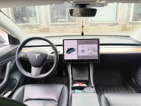 [上海·沪A] 二手特斯拉Model 32020款 标准续航后驱升级版
