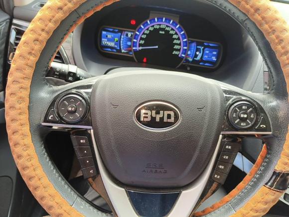 [深圳·粤S] 二手比亚迪比亚迪S72017款 2.0T 自动尊贵型