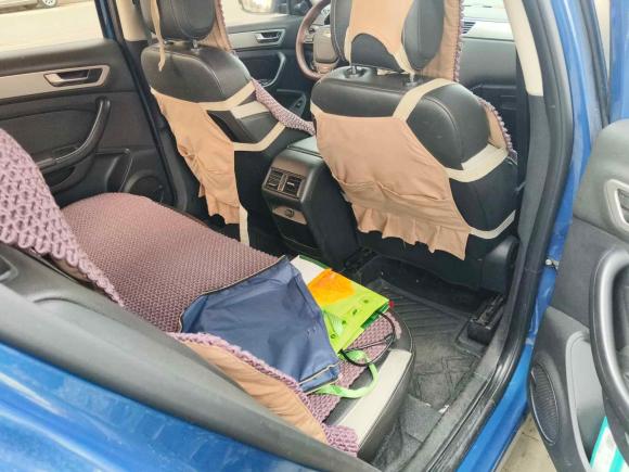 [西安·陕A] 二手观致观致52017款 1.6T 自动尊贵型