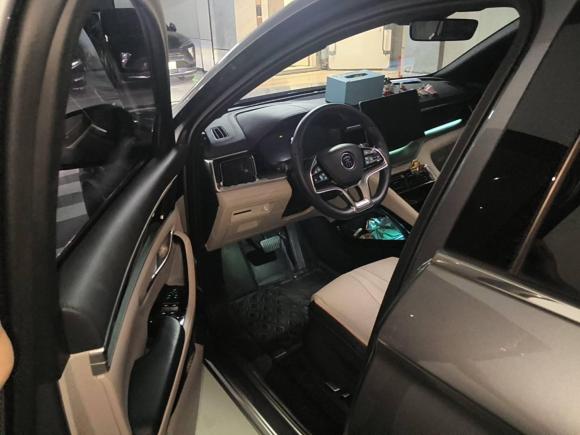 [广州·粤B] 二手比亚迪宋PLUS新能源2021款 DM-i 51KM 尊荣型