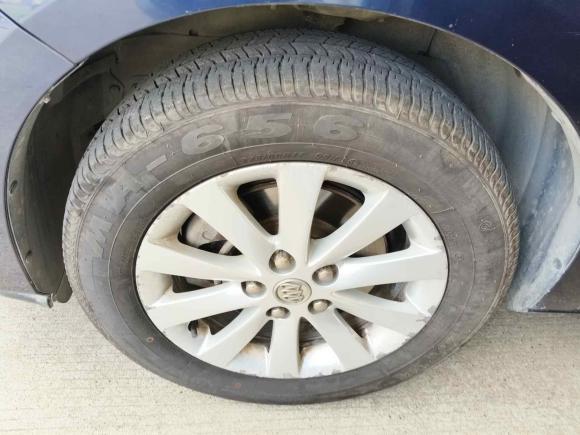 [广州·粤A] 二手别克别克GL82015款 2.4L 豪华商务尊享版