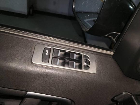 [武汉·鄂W] 二手路虎发现神行2018款 240PS SE版