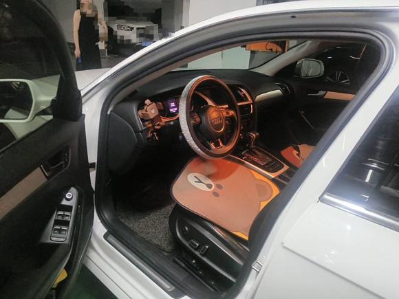 [常州·苏D] 二手奥迪奥迪A4L2013款 35 TFSI 自动标准型