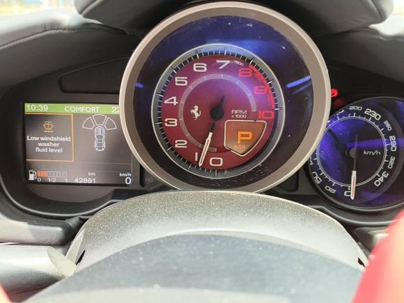 [上海·沪C] 二手法拉利California T2009款 4.3L 标准型