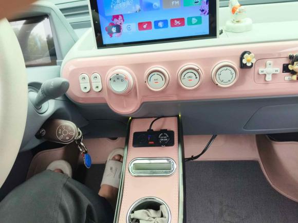 [上海·苏E] 二手奔腾奔腾小马2025款 222km 灵动马