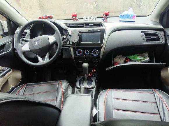 [上海·沪H] 二手本田锋范2015款 1.5L CVT舒适版