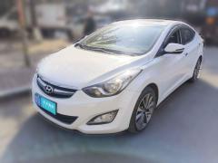 [青岛·鲁B] 现代朗动2015款 1.6L 自动尊贵型