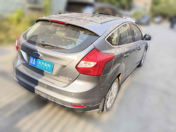 [杭州·浙A] 二手福特福克斯2012款 两厢 1.6L 手动舒适型
