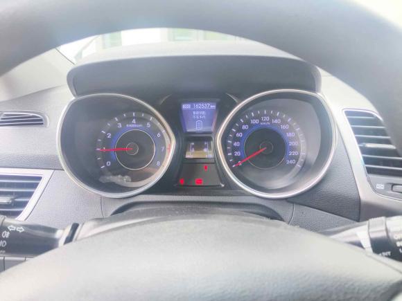 [青岛·鲁U] 二手现代朗动2012款 1.6L 手动领先型