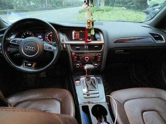 [常州·苏D] 二手奥迪奥迪A4L2015款 35 TFSI 自动舒适型