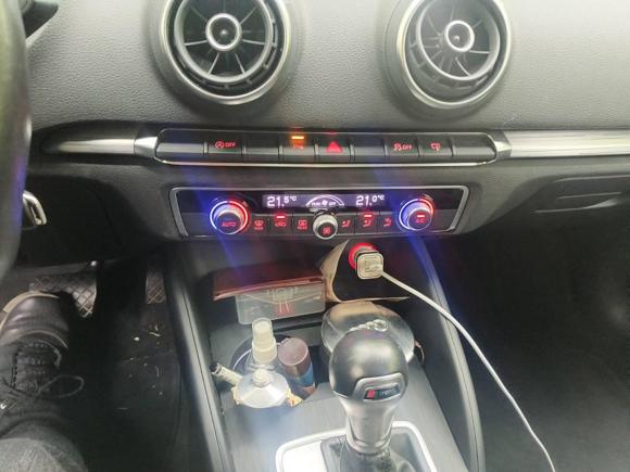 [上海·沪A] 二手奥迪奥迪A32014款 Limousine 35 TFSI 自动舒适型