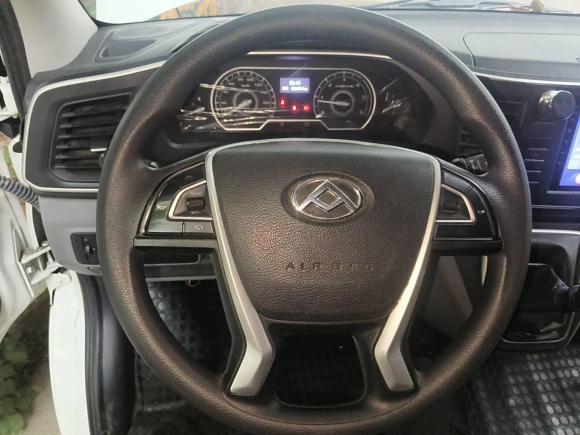 [宁波·浙B] 二手上汽大通MAXUS新途V802023款 2.0T 手动经典傲运通长轴中顶6/7/8/9座