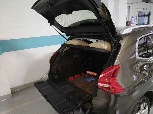 [杭州·浙A] 二手标致标致30082013款 2.0L 自动潮流版