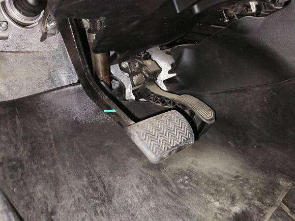 [深圳·粤B] 二手丰田卡罗拉双擎E+2019款 1.8L E-CVT领先版