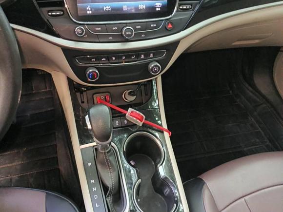 [成都·川A] 二手别克威朗2017款 三厢 15S 自动领先型