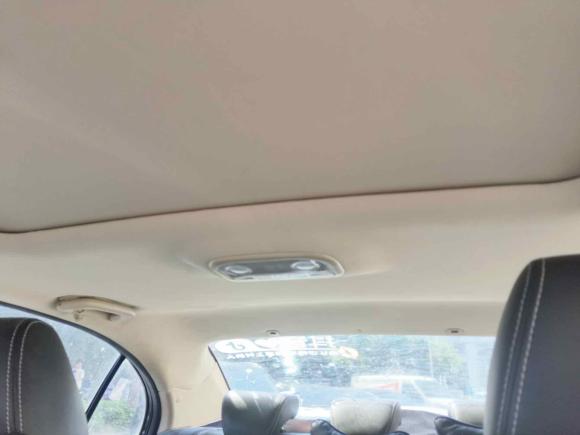 [深圳·桂M] 二手吉利汽车帝豪2017款 三厢百万款 1.5L CVT向上版