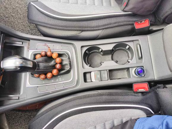 [成都·川A] 二手大众高尔夫2017款 1.6L 自动舒适百万辆纪念版