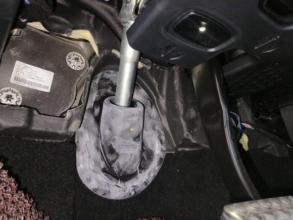 [深圳·粤B] 二手奔驰奔驰V级2022款 V 260 尊贵版