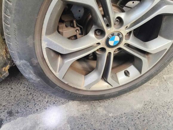 [武汉·鄂A] 二手宝马宝马X42014款 xDrive20i X设计套装