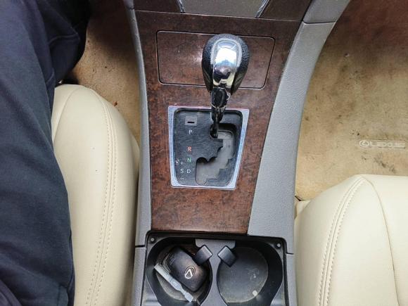 [芜湖·浙C] 二手雷克萨斯雷克萨斯ES2010款 240 典雅版