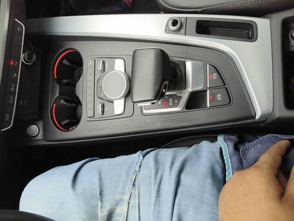 [杭州·浙A] 二手奥迪奥迪A4L2019款 40 TFSI 时尚型 国VI