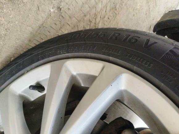 [苏州·豫R] 二手别克威朗2018款 三厢 15S 自动领先型