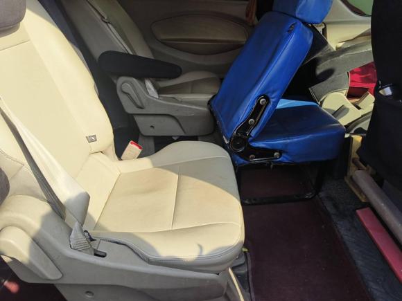 [武汉·鄂W] 二手福特全顺2019款 2.0T柴油商旅型短轴低顶7座国VI