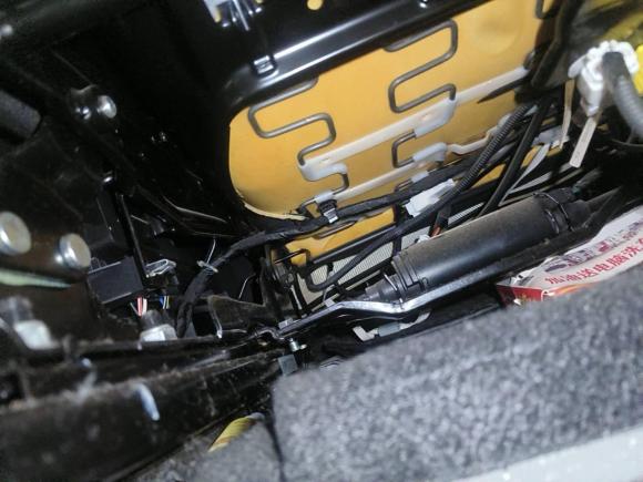 [武汉·鄂A] 二手哈弗哈弗H62015款 运动版 1.5T 自动两驱豪华型