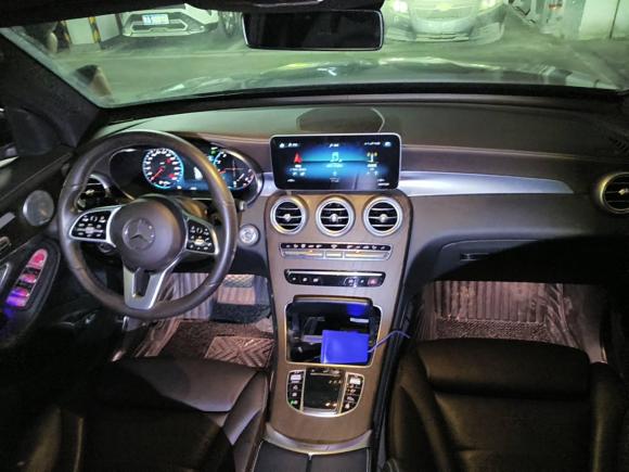 [广州·粤A] 二手奔驰奔驰GLC2020款 改款 GLC 300 L 4MATIC 动感型