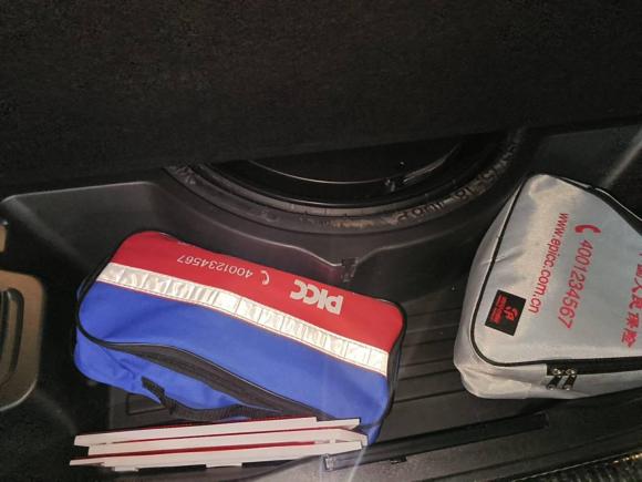 [深圳·粤S] 二手奥迪奥迪Q52016款 40 TFSI 技术型