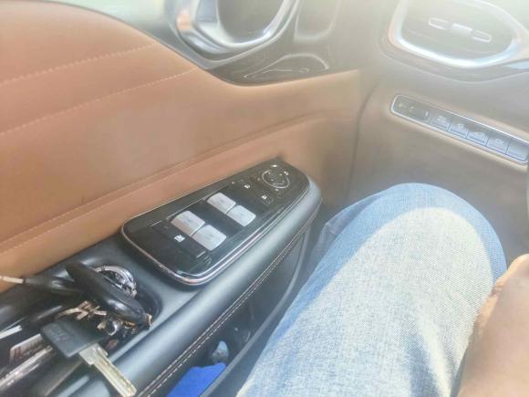 [广州·粤A] 二手埃安AION V2021款 进化版 70 智领版