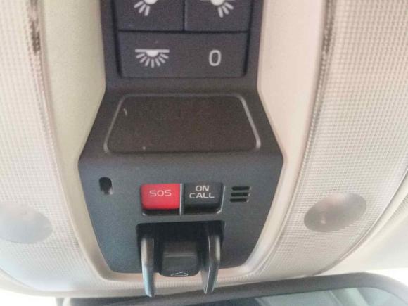 [武汉·鄂A] 二手沃尔沃沃尔沃S602015款 S60L T5 智驭版