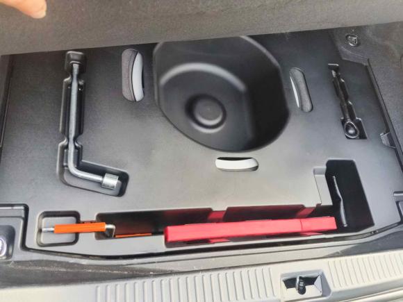 [武汉·鄂A] 二手丰田皇冠2010款 3.0L Royal Saloon VIP