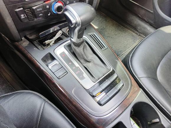 [南通·苏F] 二手奥迪奥迪A4L2013款 35 TFSI 自动舒适型