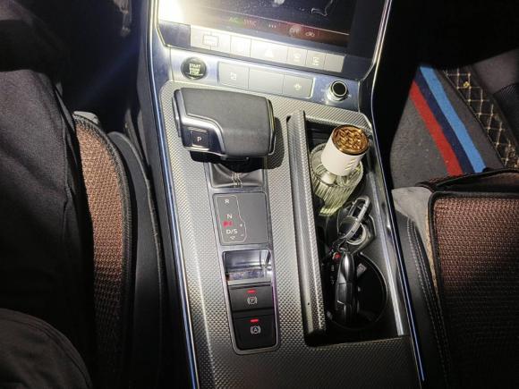 [苏州·苏U] 二手奥迪奥迪A6L2022款 40 TFSI 豪华动感型