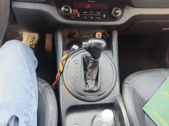 [上海·沪B] 二手起亚智跑2012款 2.0L 自动两驱版NAVI