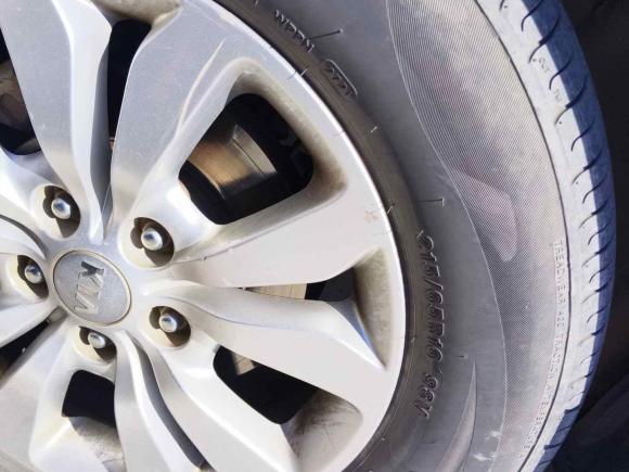 [济南·鲁A] 二手起亚狮跑2013款 2.0L 手动两驱版GL